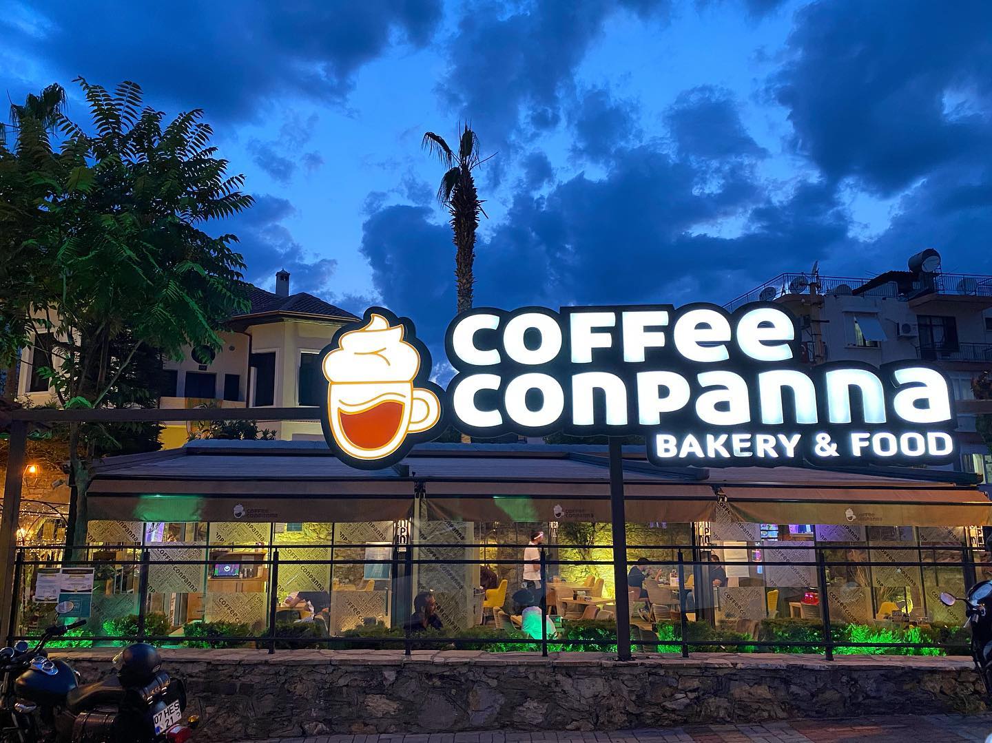 Cafe Conpanna